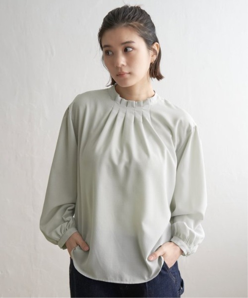 LBC（エルビーシー）の「襟タックフリルブラウス（シャツ/ブラウス・レディース・ライトグレー/ホワイト/ブラック・L/M）」の3枚目の写真