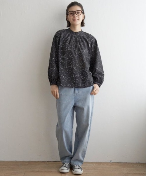 LBC（エルビーシー）の「襟タックフリルブラウス（シャツ/ブラウス・レディース・ライトグレー/ホワイト/ブラック・L/M）」の14枚目の写真