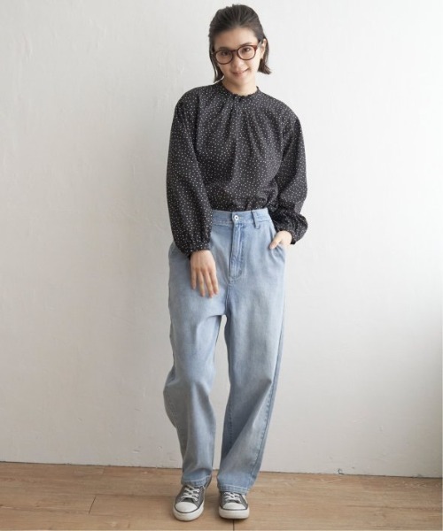 LBC（エルビーシー）の「襟タックフリルブラウス（シャツ/ブラウス・レディース・ライトグレー/ホワイト/ブラック・L/M）」の15枚目の写真