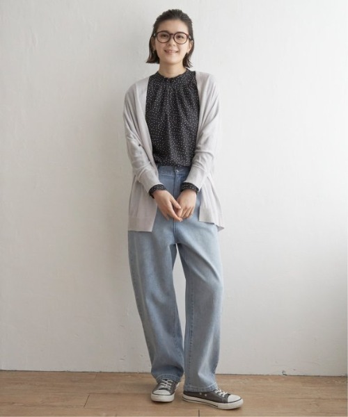 LBC（エルビーシー）の「襟タックフリルブラウス（シャツ/ブラウス・レディース・ライトグレー/ホワイト/ブラック・L/M）」の16枚目の写真