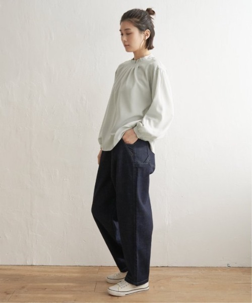 LBC（エルビーシー）の「襟タックフリルブラウス（シャツ/ブラウス・レディース・ライトグレー/ホワイト/ブラック・L/M）」の10枚目の写真