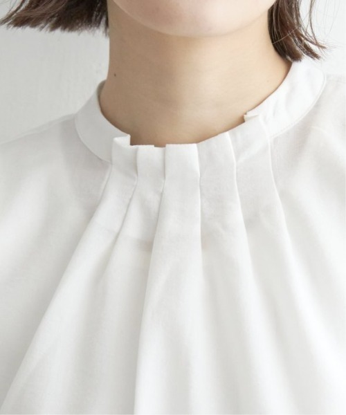 LBC（エルビーシー）の「襟タックフリルブラウス（シャツ/ブラウス・レディース・ライトグレー/ホワイト/ブラック・L/M）」の5枚目の写真