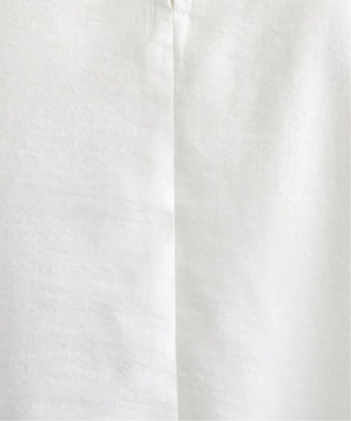 LBC（エルビーシー）の「襟タックフリルブラウス（シャツ/ブラウス・レディース・ライトグレー/ホワイト/ブラック・L/M）」の12枚目の写真