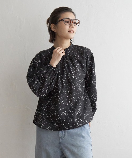 LBC（エルビーシー）の「襟タックフリルブラウス（シャツ/ブラウス・レディース・ライトグレー/ホワイト/ブラック・L/M）」の19枚目の写真