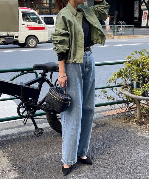 fredy emue（フレディエミュ）の「ナイロンショートブルゾン（ブルゾン・レディース・オフホワイト/カーキ・38）」の15枚目の写真