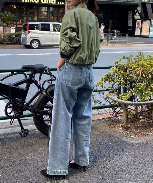 fredy emue（フレディエミュ）の「ナイロンショートブルゾン（ブルゾン・レディース・オフホワイト/カーキ・38）」の16枚目の写真