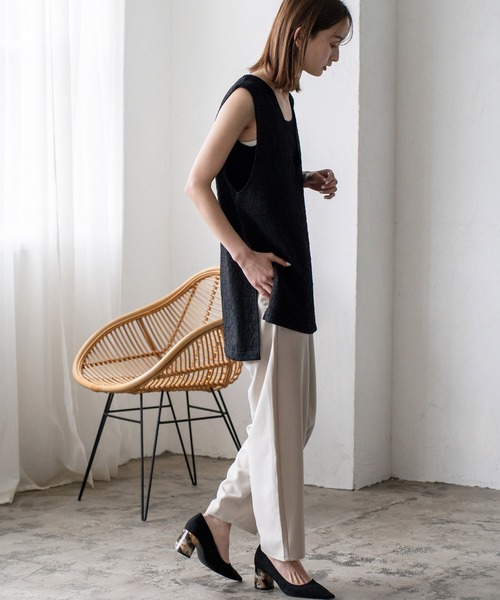 VitaFelice（ヴィータフェリーチェ）の「ふんわりタックカーブパンツ（その他パンツ・レディース・グレー系/ブラック/ブルー/サンドベージュ/イエロー/ベージュ系・FREE）」の17枚目の写真