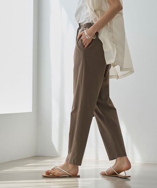 coen(コーエン)の「接触冷感やみつきCOOLストレッチパンツ(WEB限定サイズ)(その他パンツ・レディース・ダークグレー/ブラウン/ナチュラル/ブラック/ターコイズブルー/コバルトブルー・S/XL/L/M)」の17枚目の写真