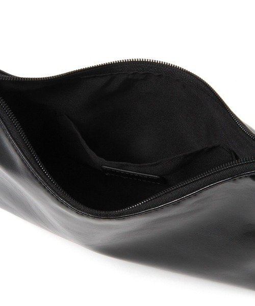 LEPSIM(レプシィム)の「フェイクレザーミニバッグ 103810(ハンドバッグ・レディース・ブラック/シルバー・ONE SIZE)」の8枚目の写真