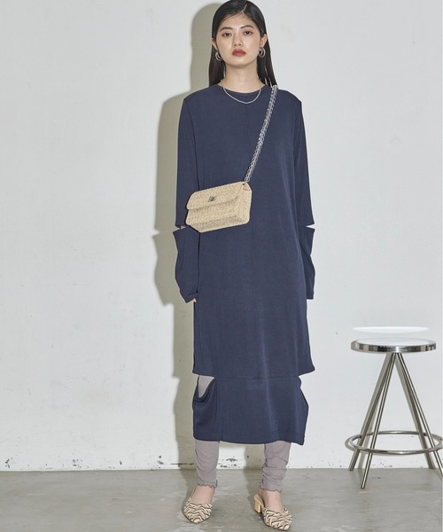 THE YOn（ザヨン）の「マルチWAYスリットカットリブワンピース（ワンピース・レディース・サックスブルー/ライトベージュ/ネイビー・FREE）」の14枚目の写真