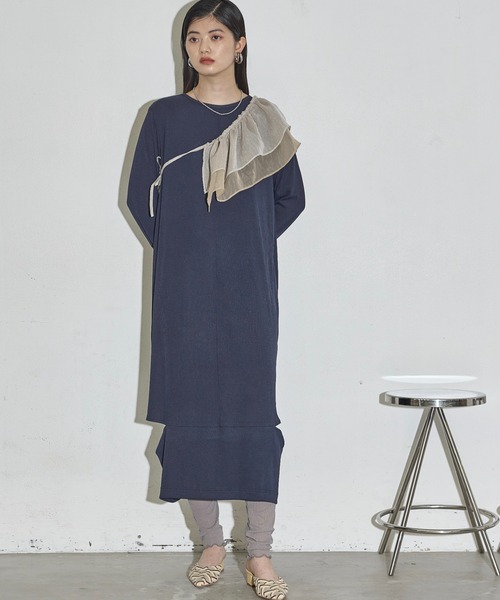 THE YOn（ザヨン）の「マルチWAYスリットカットリブワンピース（ワンピース・レディース・サックスブルー/ライトベージュ/ネイビー・FREE）」の19枚目の写真