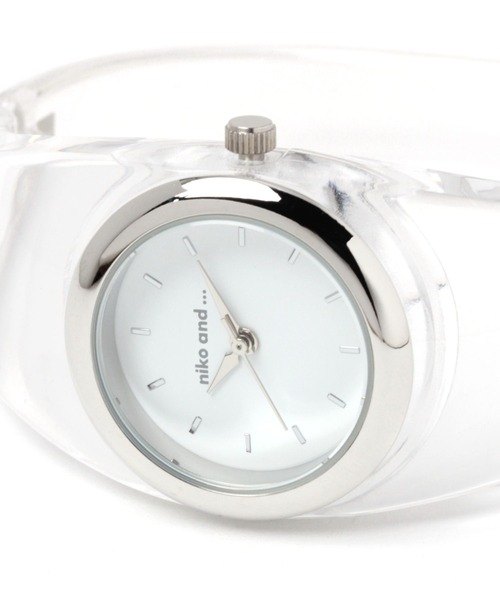 niko and...(ニコアンド)の「クリアバングルウォッチ(アナログ腕時計・レディース・ホワイト/ピンク/ブラウン/グリーン・0)」の8枚目の写真