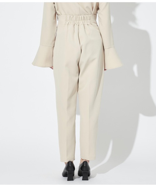 Settimissimo（セッティミッシモ）の「ハイウエスト テーパードパンツ（その他パンツ・レディース・ブラック/ベージュ・FREE）」の17枚目の写真