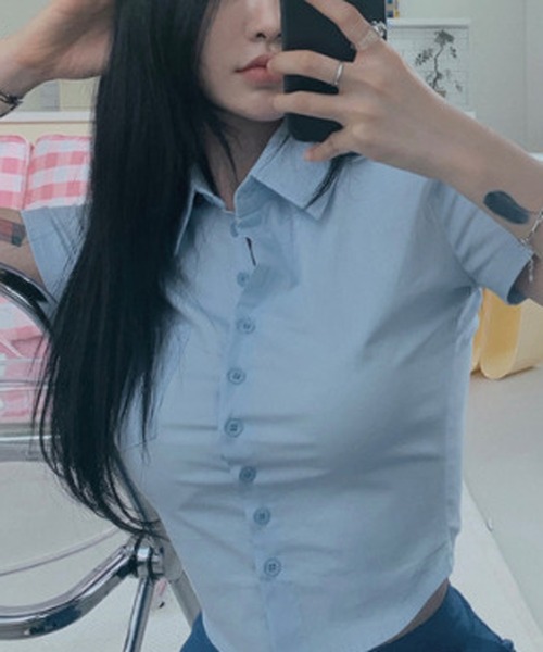 HALEY PESCA（ヘーリーペスカ）の「HALEY PESCA/クロップド半袖シャツ（シャツ/ブラウス・レディース・ブラック/ホワイト/ブルー・SMALL/MEDIUM/LARGE）」の9枚目の写真