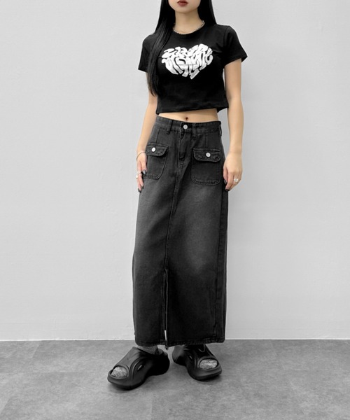 LVEU.(ラブユ.)の「【LVEU.】メタリックハートロゴクロップドTシャツ / トップス カットソー クロップド丈 ショート丈 コンパクト プリント ハート ロゴ メタリック ブラック ホワイト ZOZOTOWN限定(Tシャツ/カットソー・レディース・ホワイト/ブラック・FREE)」の17枚目の写真