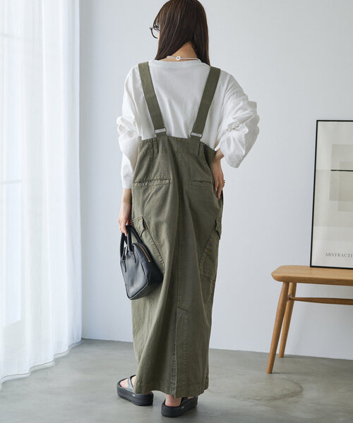 PUAL CE CIN(ピュアルセシン)の「サスペンダーカーゴスカート(スカート・レディース・ブラック/カーキ・FREE)」の6枚目の写真