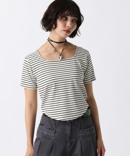 PAGEBOY（ページボーイ）の「スクエアネックコンパクトT（Tシャツ/カットソー・レディース・オフホワイト/ブルー/ブラック/チャコールグレー/ホワイト系その他・FREE）」の3枚目の写真