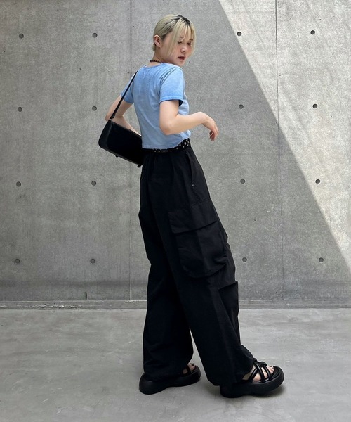 PAGEBOY（ページボーイ）の「スクエアネックコンパクトT（Tシャツ/カットソー・レディース・オフホワイト/ブルー/ブラック/チャコールグレー/ホワイト系その他・FREE）」の18枚目の写真