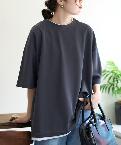 CIAOPANIC TYPY(チャオパニックティピー)の「梨地プレーティングフェイクレイヤードTee(Tシャツ/カットソー・メンズ・チャコールグレー/グレイッシュベージュ/ダークグリーン/ブルー・MEDIUM/LARGE)」の10枚目の写真