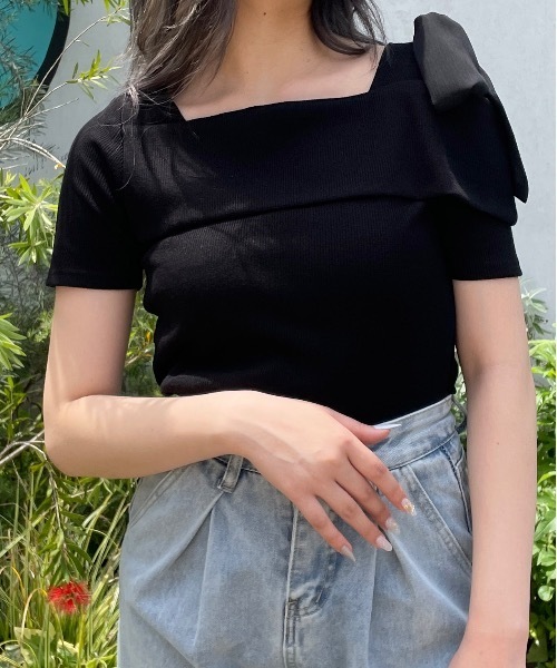 one way(ワンウェイ)の「肩リボンワンショルテレコトップス(Tシャツ/カットソー・レディース・ライトグレー/アイボリー/ピンク/ライトグリーン/ブラック/グレー系その他/ブラック系その他/ホワイト系その他・FREE)」の5枚目の写真