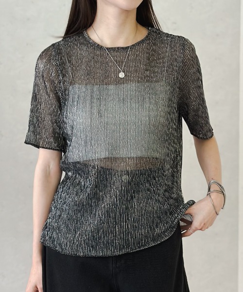 Per sist ence(パーシエンス)の「ラメシアープリーツクルーネックプルオーバー(Tシャツ/カットソー・レディース・ピンク/オフホワイト/ブラック・FREE)」の3枚目の写真