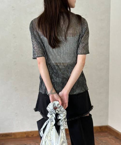 Per sist ence(パーシエンス)の「ラメシアープリーツクルーネックプルオーバー(Tシャツ/カットソー・レディース・ピンク/オフホワイト/ブラック・FREE)」の14枚目の写真