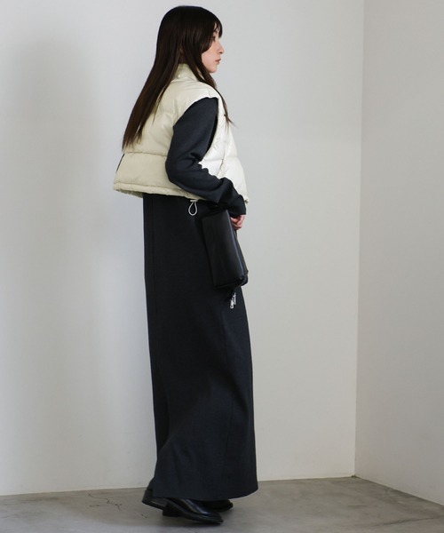 select MOCA（セレクトモカ）の「中綿ショートベスト（ダウンベスト・レディース・ブラック/アイボリー・FREE）」の14枚目の写真