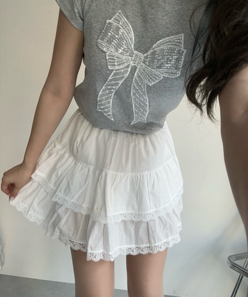 MAINLYTRULY（メインリィトゥルリィ）の「フリル ティアード ミニスカート（スカート・レディース・ホワイト・S）」の5枚目の写真