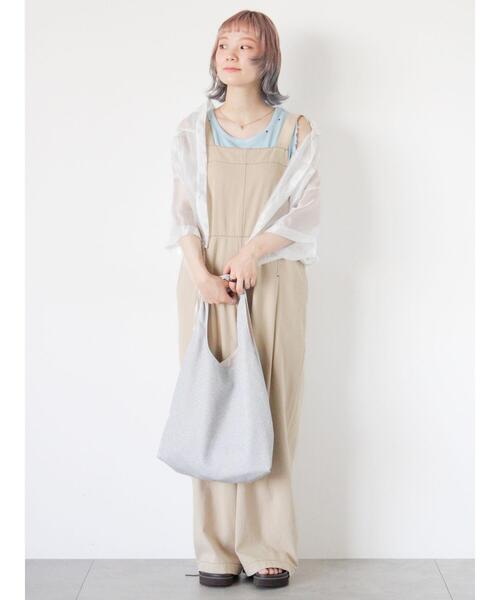ehka sopo（エヘカソポ）の「配色ステッチサロペット（サロペット/オーバーオール・レディース・ブラック/ベージュ/モカ・F）」の12枚目の写真