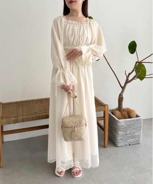 ❣️CHANEL♡シフォンおリボン♡Me様❣️ご確認用❣️ CHANEL(シャネル) リボンシュシュ ホワイト×ブラック｜【公式