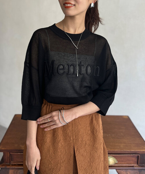 Chez toi（シェトワ）の「刺繍ロゴ5分袖シアープルオーバー（ニット/セーター・レディース・ブラック/グレイッシュベージュ/インディゴブルー・FREE）」の5枚目の写真