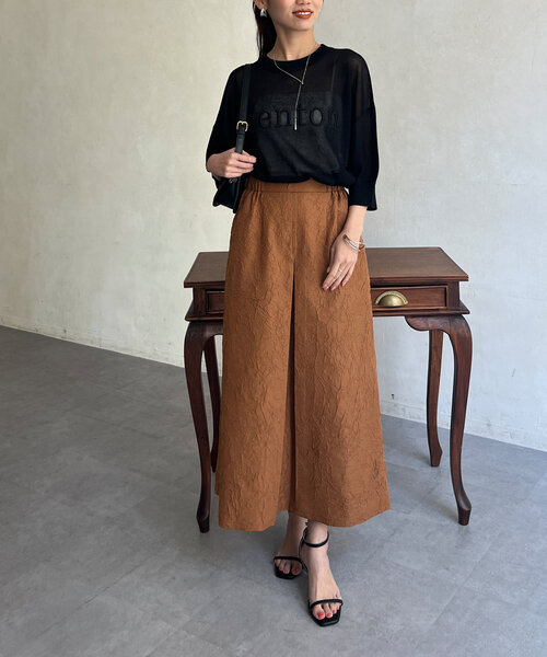 Chez toi（シェトワ）の「刺繍ロゴ5分袖シアープルオーバー（ニット/セーター・レディース・ブラック/グレイッシュベージュ/インディゴブルー・FREE）」の10枚目の写真