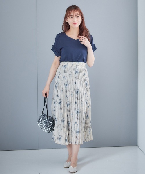 12Twelve Agenda(トゥエルブ アジェンダ)の「ハートネック異素材タックスリーブカットソープルオーバー(Tシャツ/カットソー・レディース・ネイビー/オフホワイト/ブルー/ブラック・M)」の6枚目の写真