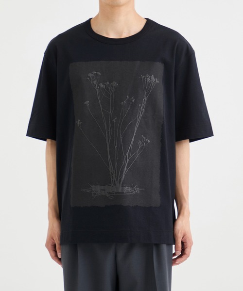 TAAKK（ターク）の「【TAAKK/ターク】PRESSED FLOWER S/S T-SHIRTS（Tシャツ/カットソー・メンズ・ホワイト/ブラック・2/3）」の13枚目の写真