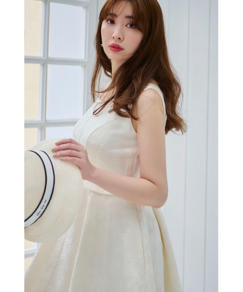 新色】Classic Floral Jacquard Dress