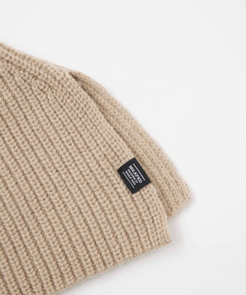 MILKFED.（ミルクフェド）の「KNITTED NECK WARMER（ネックウォーマー/スヌード・レディース・ブラック/アッシュ/ベージュ・ONE SIZE）」の9枚目の写真