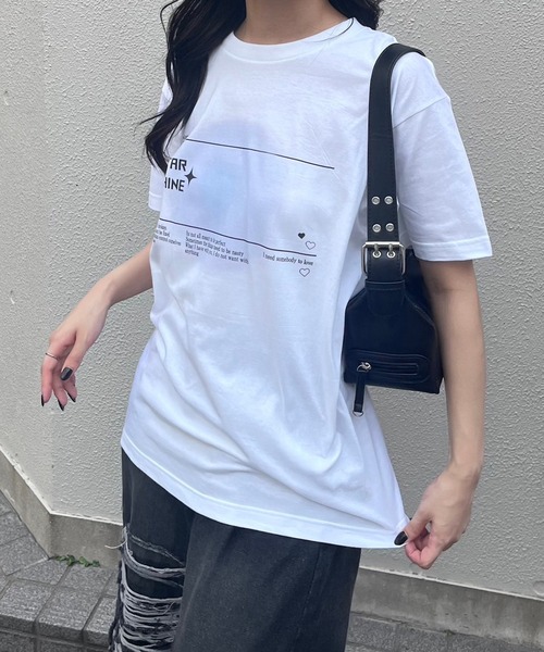 fiere(フィエール)の「韓国っぽデザイン半袖Tシャツ(Tシャツ/カットソー・レディース・ホワイト・MEDIUM/LARGE)」の1枚目の写真