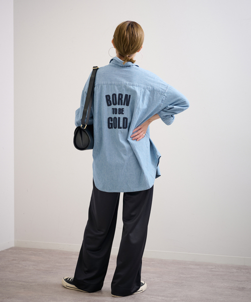 FRAMeWORK（フレームワーク）の「ダンガリーBack刺繍シャツ（シャツ