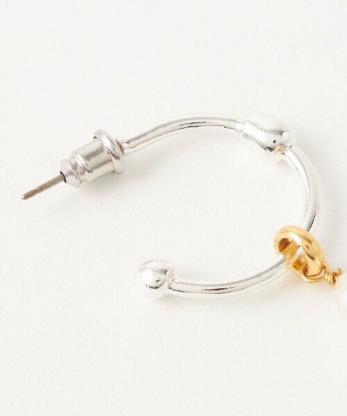 anisotea（アニソテア ）の「＜anisotea＞ A Pearl Hoop ピアス 