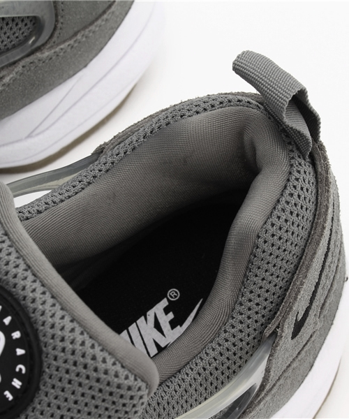NIKE(ナイキ)の「NIKE(ナイキ) エアハラチライト(スニーカー・レディース・ブラック/グレー/ネイビー・24cm/24.5cm/25cm)」の8枚目の写真