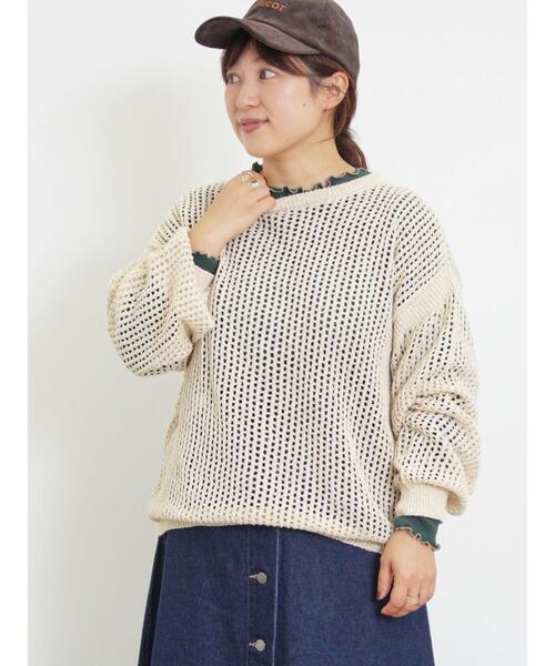 Samansa Mos2(サマンサ モスモス)の「透かし柄前後2WAYニット(ニット/セーター・レディース・ボルドー/ブラック/グリーン/マスタード/ベージュ・F)」の3枚目の写真