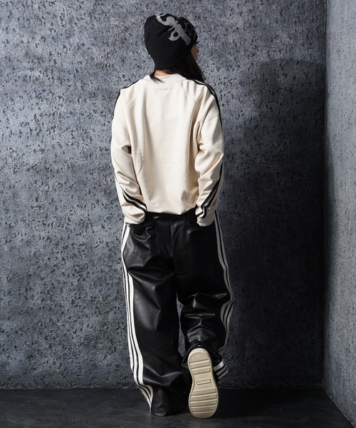 1111clothing(ワンフォークロージング)の「フェイクスエード 刺繍ロゴ ゲームシャツ / Faux suede embroidered logo game shirt(スウェット・メンズ・ベージュ/アイボリー/チャコールグレー・L/M)」の13枚目の写真