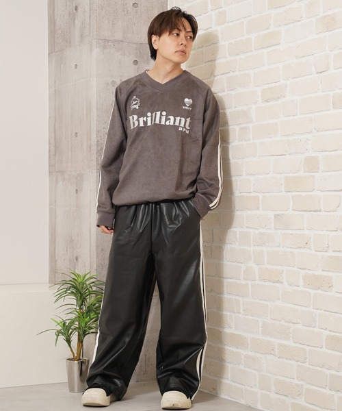 1111clothing(ワンフォークロージング)の「フェイクスエード 刺繍ロゴ ゲームシャツ / Faux suede embroidered logo game shirt(スウェット・メンズ・ベージュ/アイボリー/チャコールグレー・L/M)」の20枚目の写真