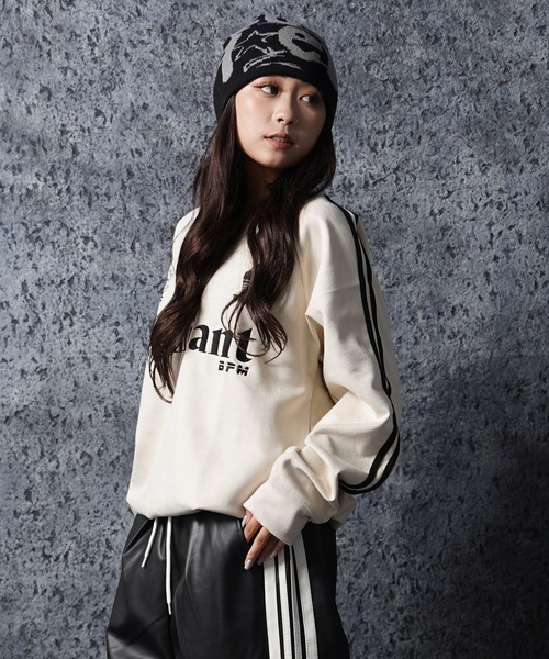 1111clothing(ワンフォークロージング)の「フェイクスエード 刺繍ロゴ ゲームシャツ / Faux suede embroidered logo game shirt(スウェット・メンズ・ベージュ/アイボリー/チャコールグレー・L/M)」の6枚目の写真