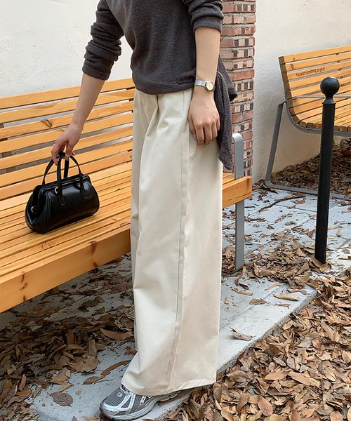 aimoha（アイモハ）の「タック入りワイドロングパンツ（その他パンツ・レディース・ベージュ/ネイビー・FREE）」の20枚目の写真