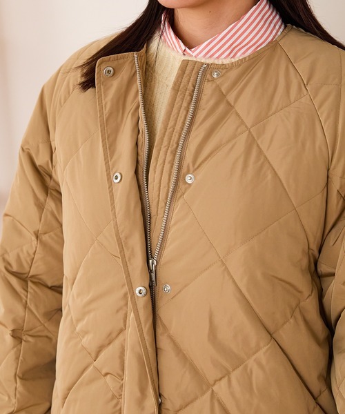 キルティングノーカラーダウンジャケット MO43D04（ダウンジャケット