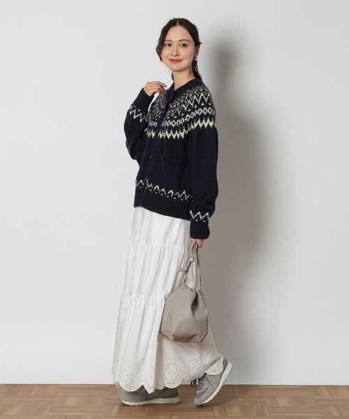Right-on(ライトオン)の「Other(ソノタ)「USA WOOL MIX」求心柄カウチン(その他トップス・レディース・オフホワイト/ネイビー・M/L/XL)」の19枚目の写真