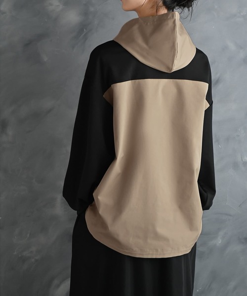 STYLE DELI(スタイルデリ)の「【BLK001】異素材使いフーディープルオーバー(パーカー・レディース・ベージュ/ブラック・FREE)」の15枚目の写真