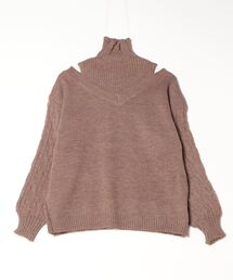 肩開きニット♪こなれ感のあるスタイリングを楽しめる1着です!