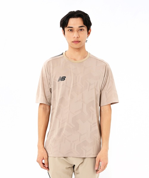 NEW BALANCE(ニューバランス)の「Black Out ジャガードメッシュニットショートスリーブTシャツ(Tシャツ/カットソー・メンズ・チャコールグレー/ベージュ/ブラック・LARGE/MEDIUM/SMALL)」の3枚目の写真